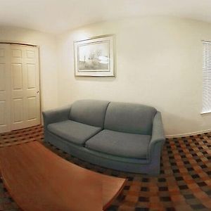King Studio Suite Non-Smoking